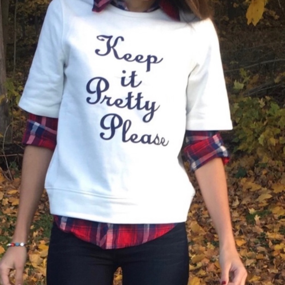 Draper James Sweatshirt Womens S Keep it Pretty Please Graphic Half Sleeve Cream